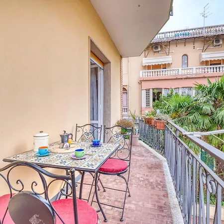 Apartment Tullia Relax 650 M Dal Mare - Happy *